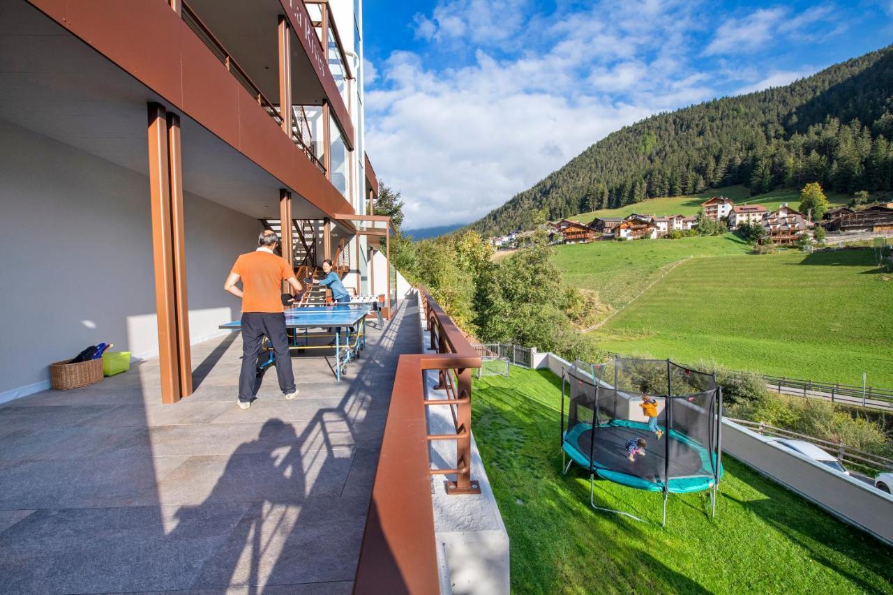 Apartments La Rives Santa Cristina Val Gardena Ngoại thất bức ảnh