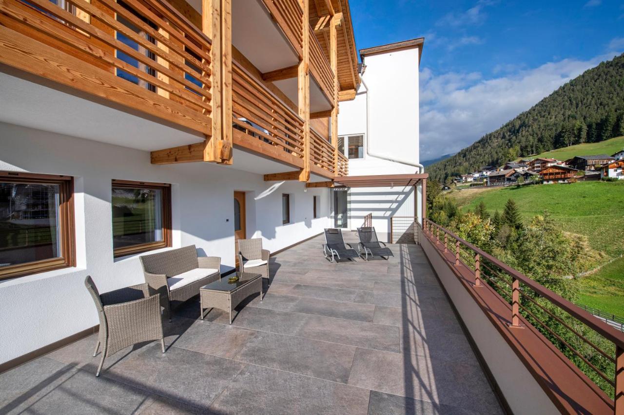 Apartments La Rives Santa Cristina Val Gardena Ngoại thất bức ảnh