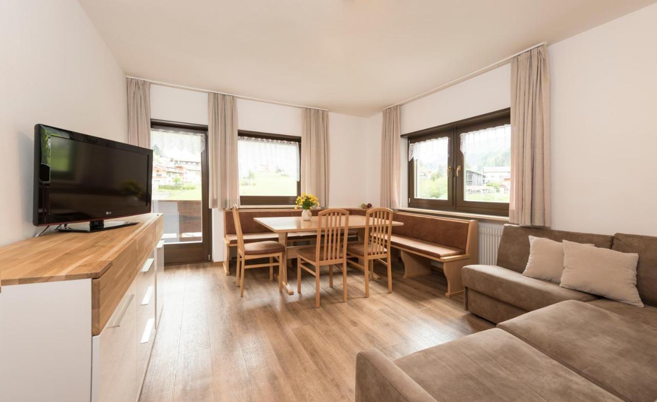 Apartments La Rives Santa Cristina Val Gardena Ngoại thất bức ảnh