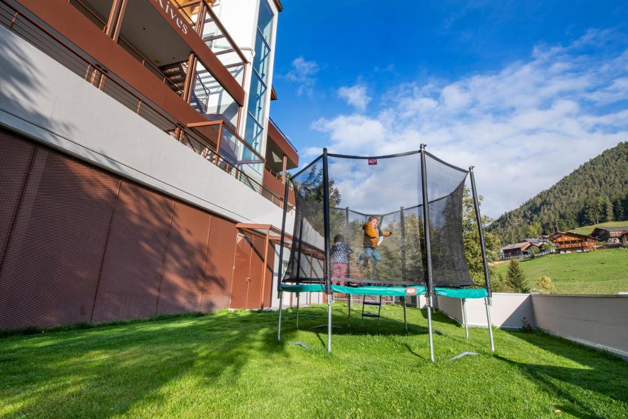 Apartments La Rives Santa Cristina Val Gardena Ngoại thất bức ảnh